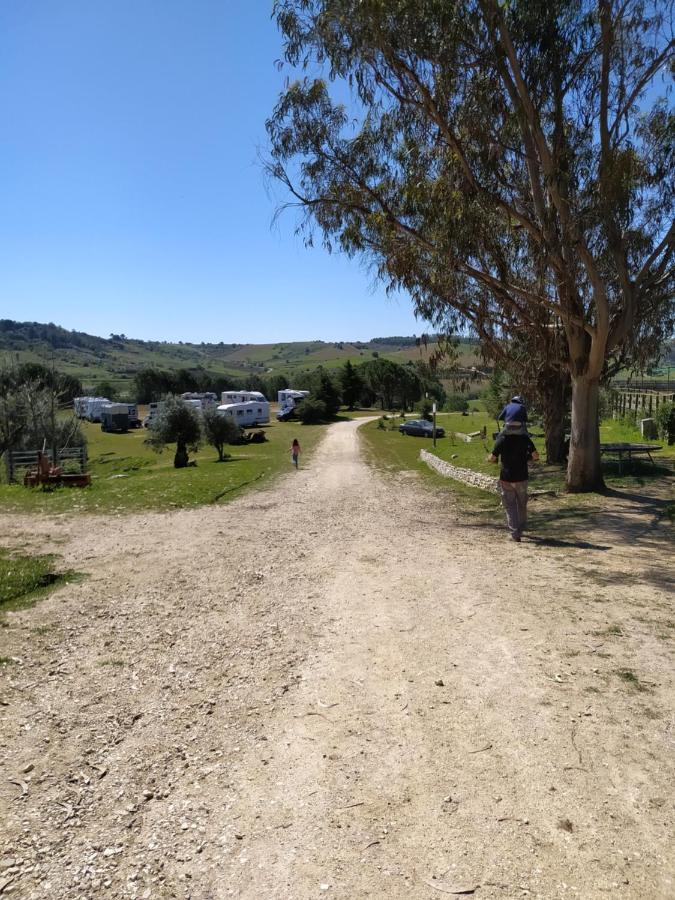 אזמבוז'ה Herdade Da Hera מראה חיצוני תמונה